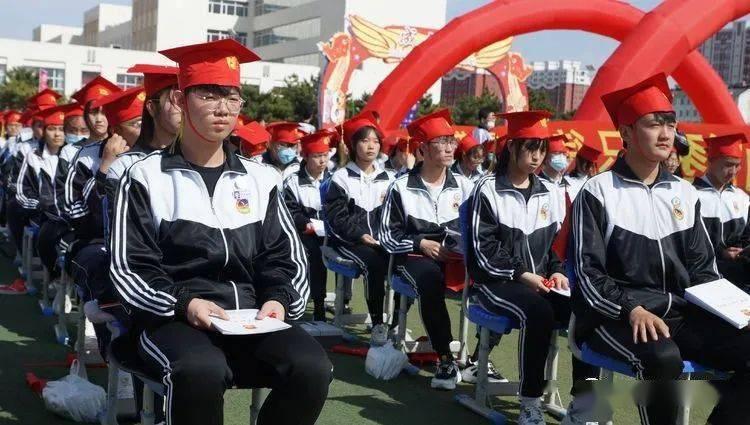 黄金AK闯迷宫